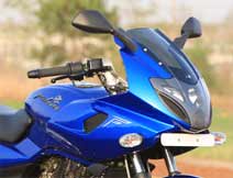 Bajaj pulsar 220 DTS-i