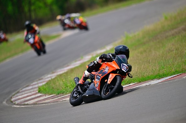 race1