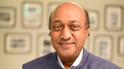 ceo of bajaj