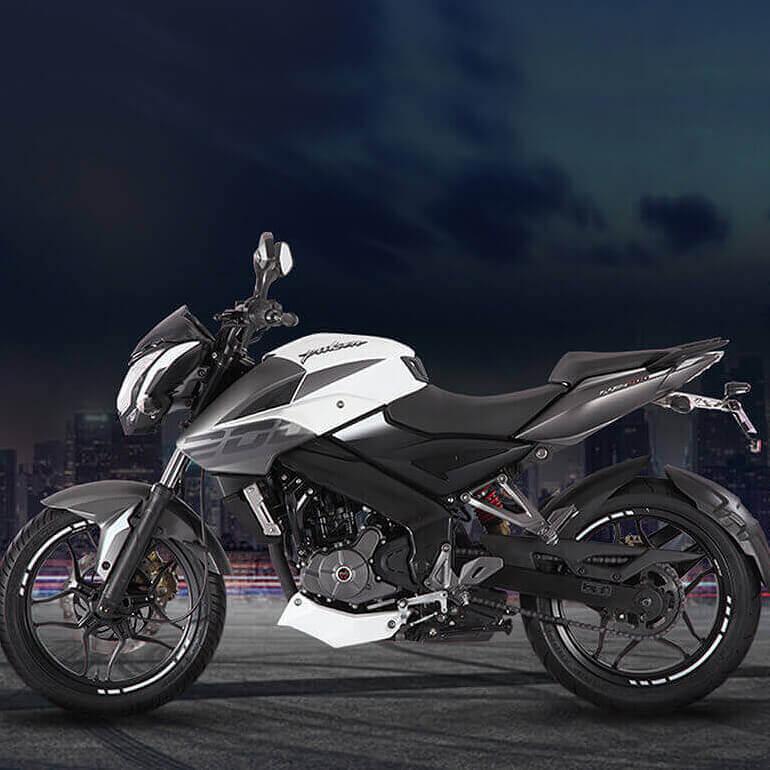 Bajaj Pulsar NS 200 Price Mileage Reviews 