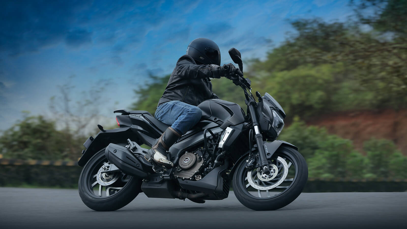 City To City Mileage >> Bajaj Dominar 400 Price, Launch Date, Mileage, Specs, Reviews - Bajaj Auto City To City Mileage >> Bajaj Dominar 400 Price, Launch Date, Mileage, Specs, Reviews - Bajaj Auto
